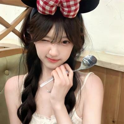 女税务员